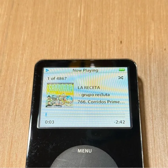 iPod Model:A1136 5thGen 80GB Blk Tested Good w/7233 Songs Good Battery Read Info - Picture 2 of 16